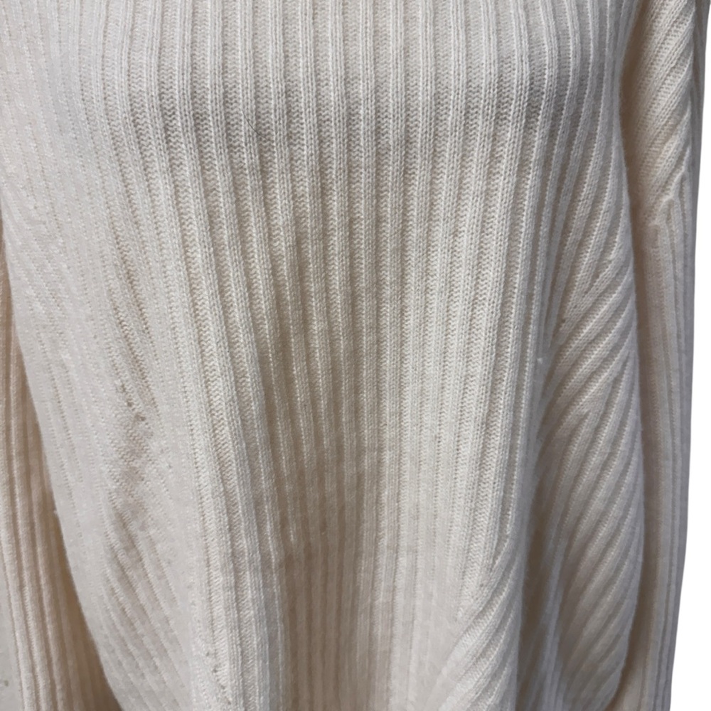 C by Bloomingdales Cashmere mockneck oatmeal flare button sleeves XL sweater - Picture 3 of 13